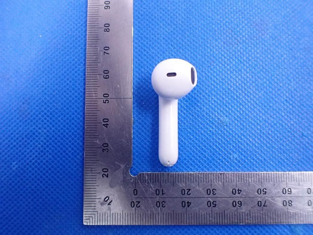 Bluetooth cheero Wireless Earphones Light Style 2 - FCC ID 2ANEUCHE-632 - Tra Company Ltd (4)