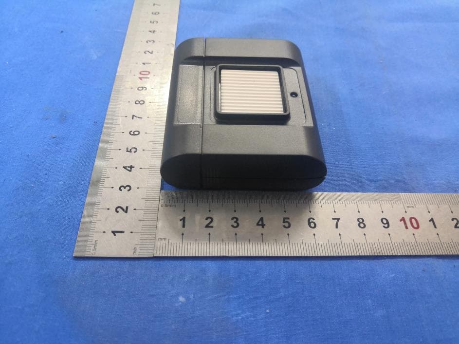 Remote Control - FCC ID 2ANHJGDR33 - Shanghai shengzhen commercial & trade Ltd company (3)