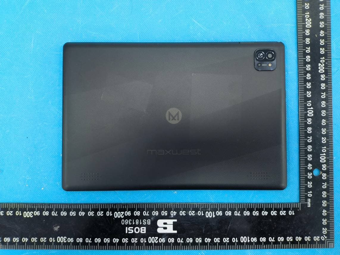 TABLET - FCC ID 2ANIRASTRO10R - LUXPAD TABLET (2)