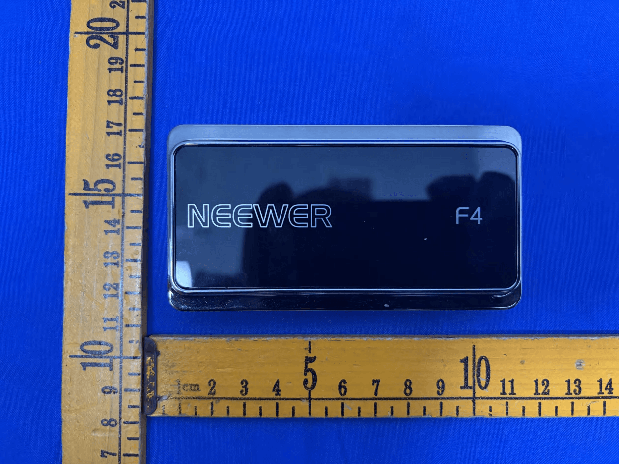 SELFIE MONITOR SCREEN - FCC ID 2ANIV-F4 - Shenzhen Neewer Technology Co., Ltd (2)