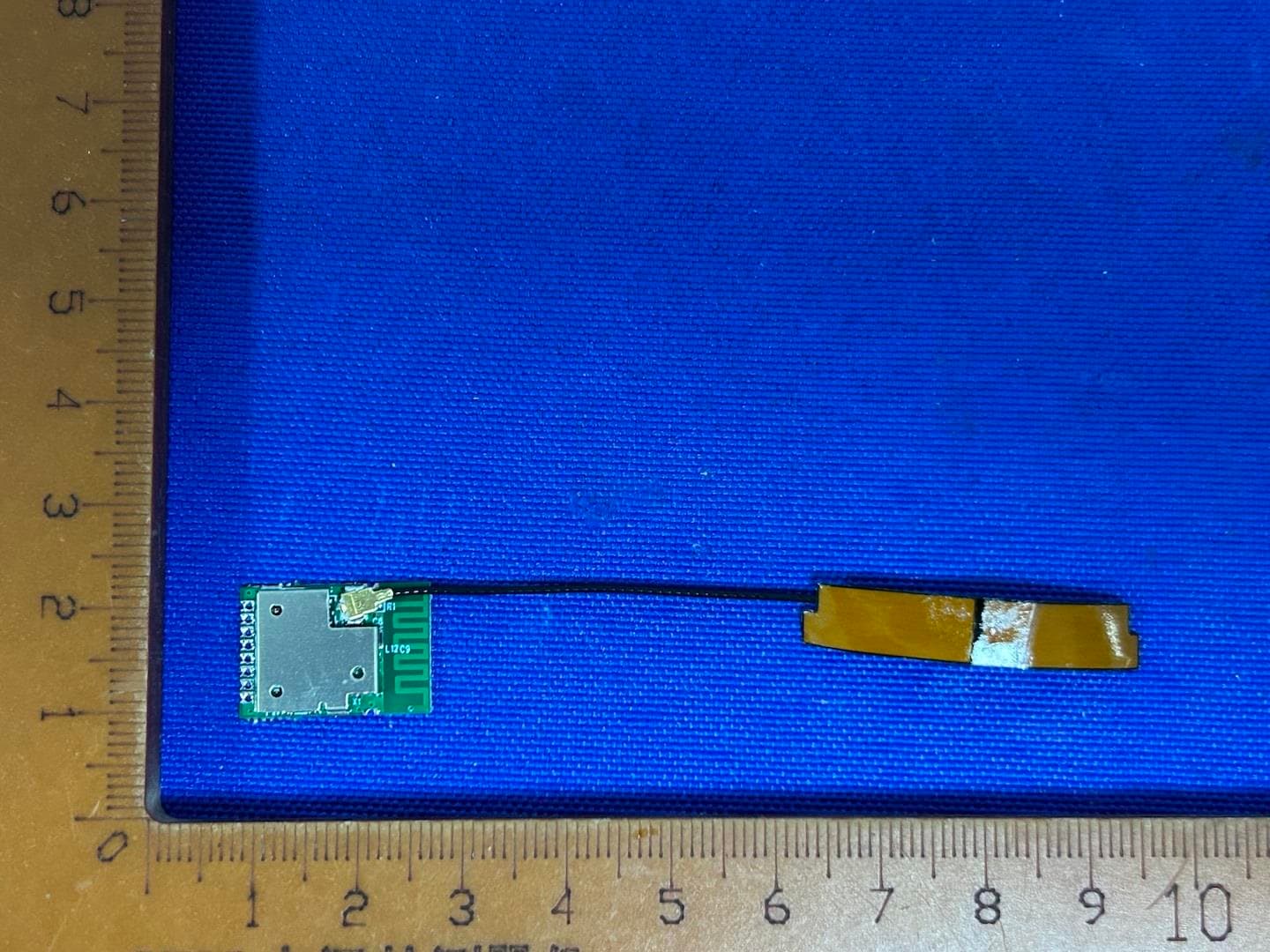 2.4G Module - FCC ID 2ANIV-NW-01 - Shenzhen Neewer Technology Co., Ltd (2)