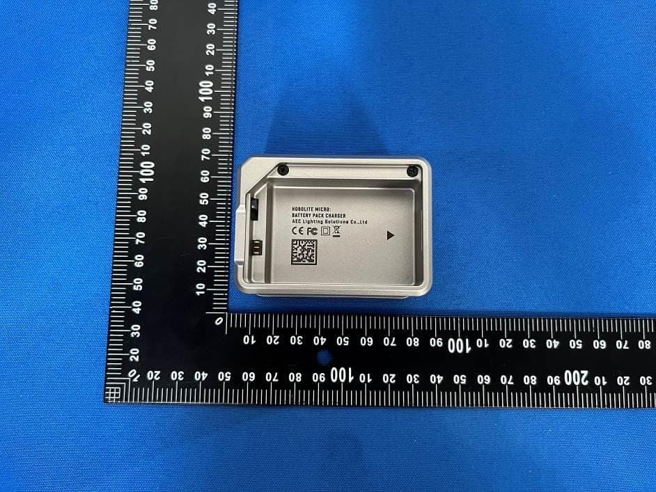 PROFESSIONAL BI-COLOR LED LIGHT - FCC ID 2ANLP-HOBOMICRO01 - AEC Lighting Solutions Co., Ltd. (2)