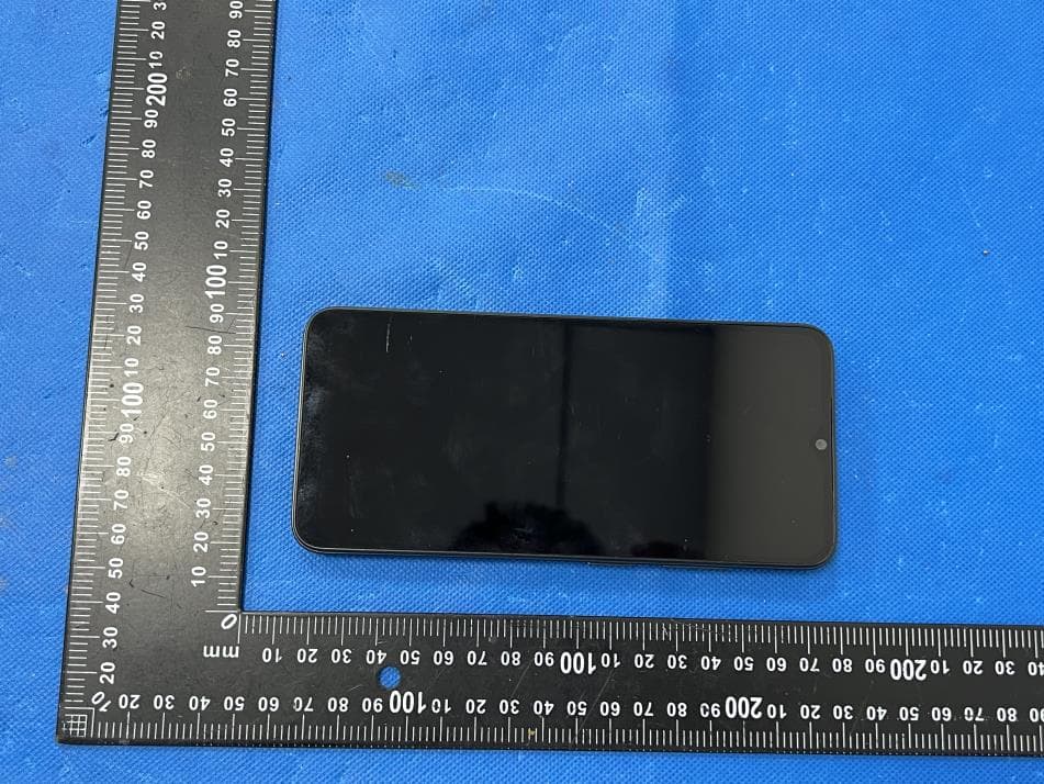 Smart Phone - FCC ID 2ANMU-C8 - SHENZHEN YUNJI INTELLIGENT TECHNOLOGY CO.,LTD (3)