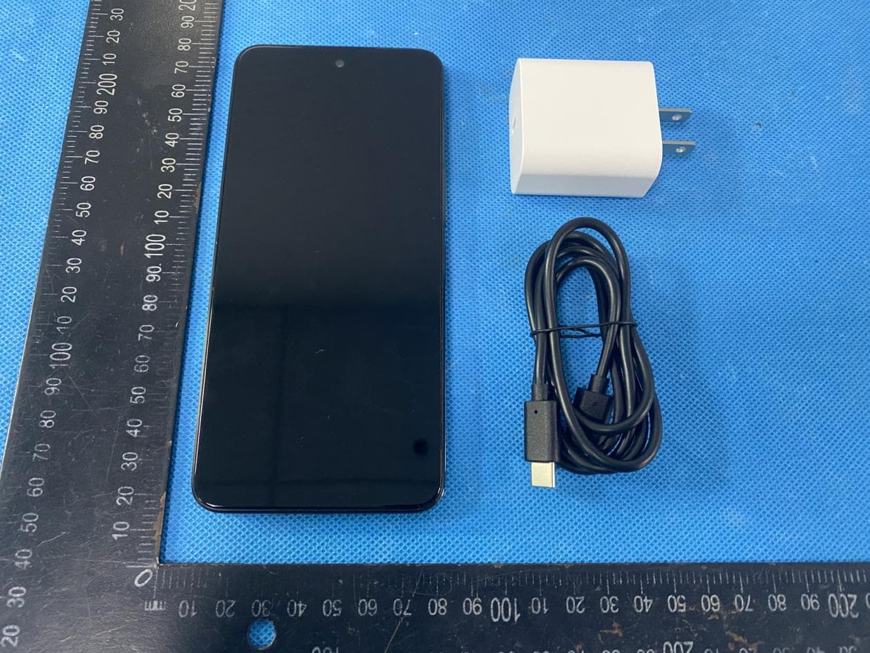 Smart Phone - FCC ID 2ANMU-C90PRO - SHENZHEN YUNJI INTELLIGENT TECHNOLOGY CO.,LTD (3)