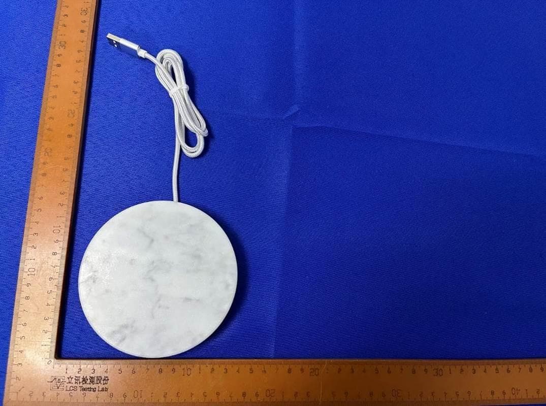 Wireless Charging stone - FCC ID 2ANP7-EG10 - Eggtronic Engineering Spa