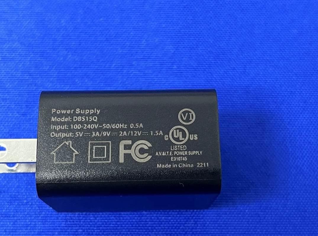 Wireless Charging stone - FCC ID 2ANP7-EG10 - Eggtronic Engineering Spa (4)