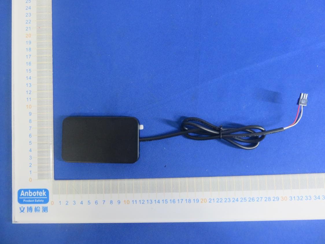 Triple coil embedded wireless charging system - FCC ID 2ANP7EGG190098 - Eggtronic Engineering Spa (3)