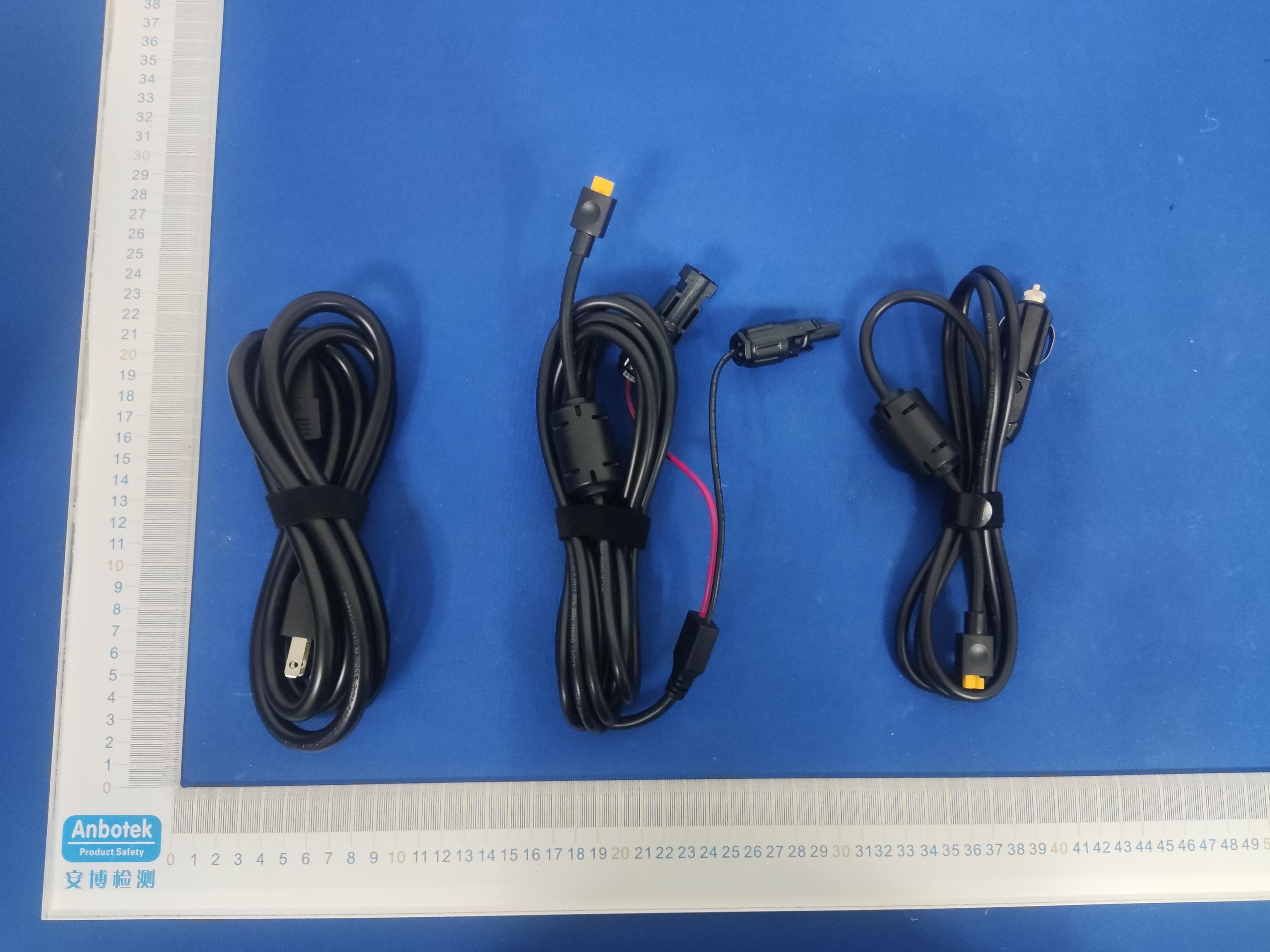 Phoenix 1000 Portable Power Station - FCC ID 2ANPB-RPS100150AA - RNG International Inc.