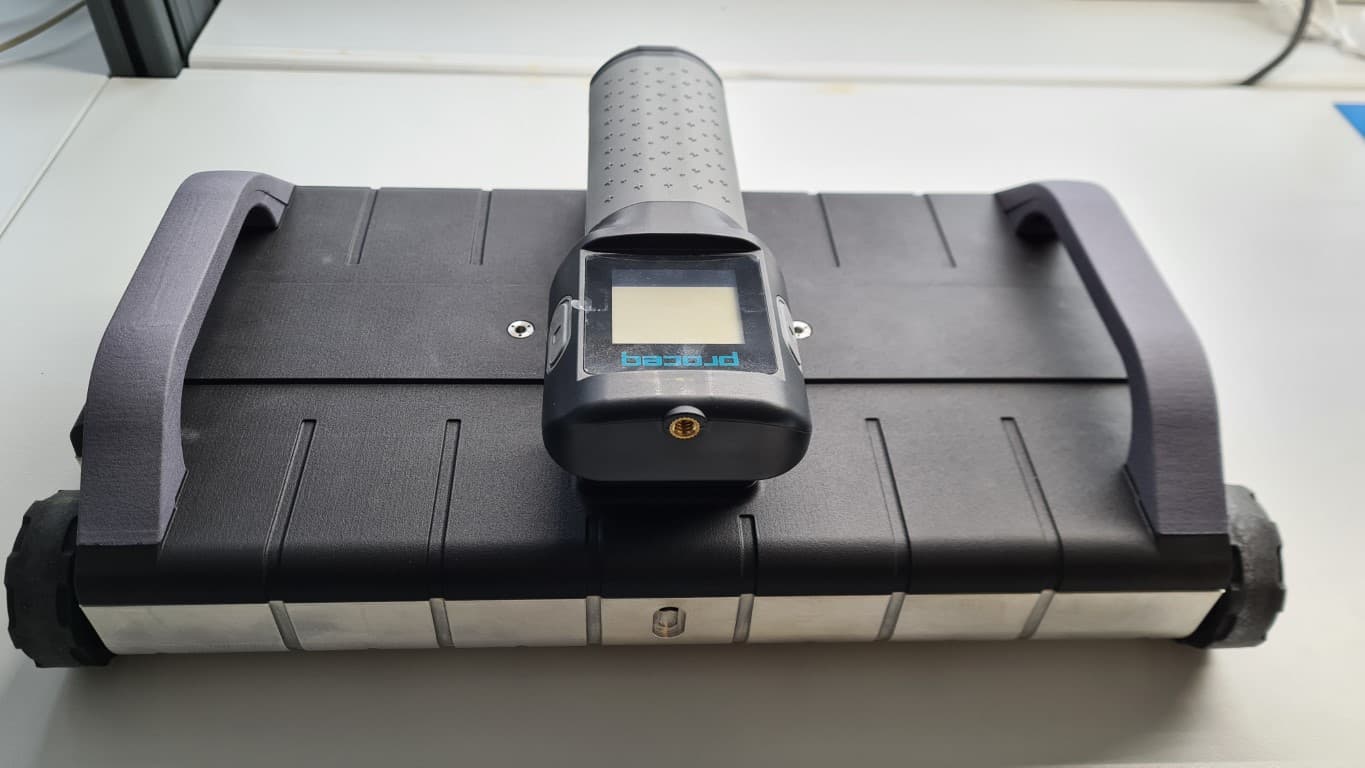 GPR Proceq GP8100 - FCC ID 2ANPE-GP8100 - Screening Eagle USA, Inc.
