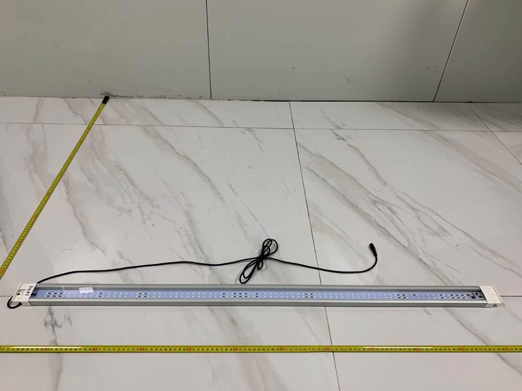 Aquarium Luminaire - FCC ID 2ANPT-A13297 - Rolf C. Hagen Inc (5)