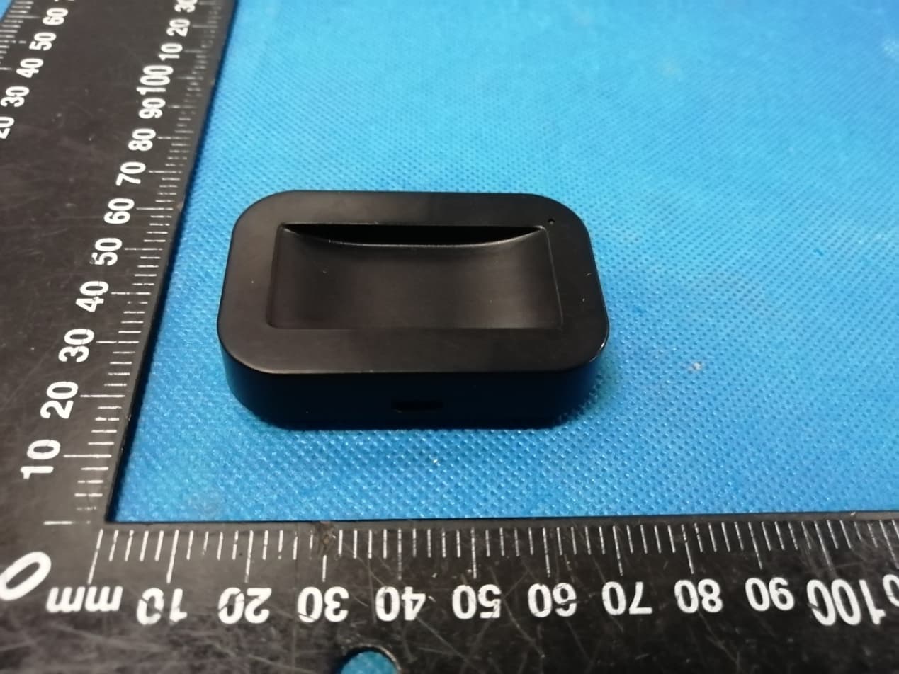 wireless charger - FCC ID 2ANQW-C1002 - Yoku Energy (Zhangzhou) Co., Ltd. (5)