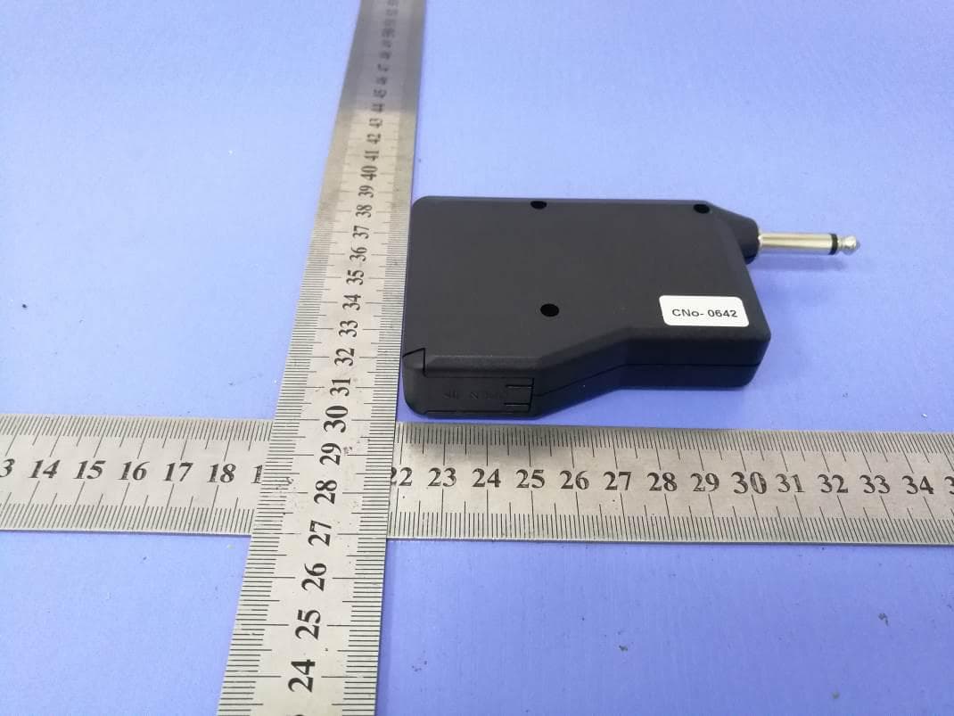 Wireless microphone Receiver - FCC ID 2ANTE202002 - ShenZhen XUNWEIJIA Technology Development LTD