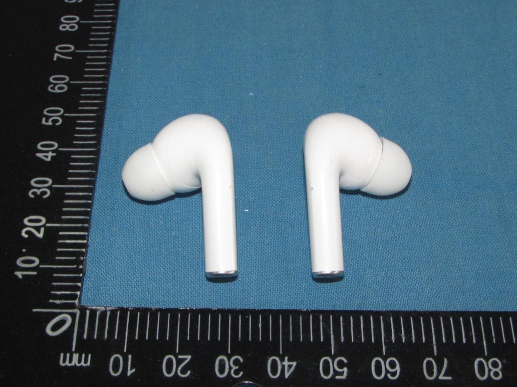 True wireless Earphones - FCC ID 2ANVW-MA-3000 - Zeeva Electronics Private Limited