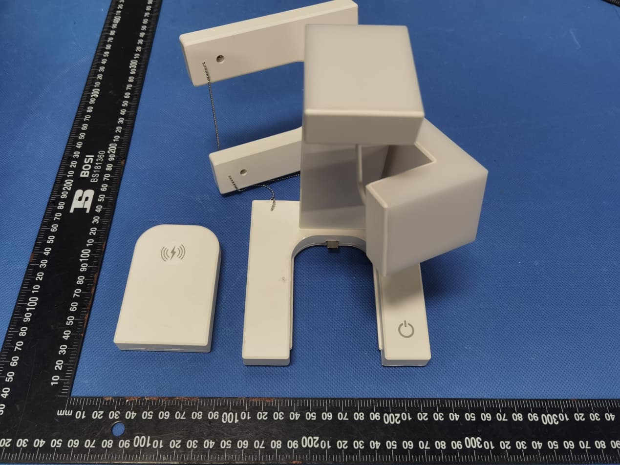 LED Desk Lamp with Wireless Charger - FCC ID 2ANYD-SHS2238 - Shenzhen Sanhesheng Electronic CO.,LTD. (2)