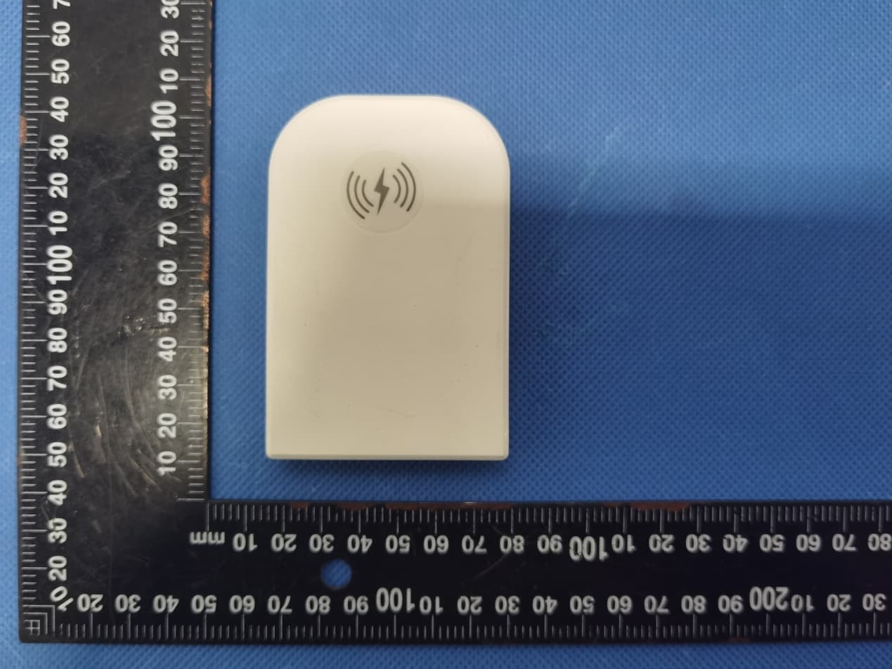 LED Desk Lamp with Wireless Charger - FCC ID 2ANYD-SHS2238 - Shenzhen Sanhesheng Electronic CO.,LTD. (5)