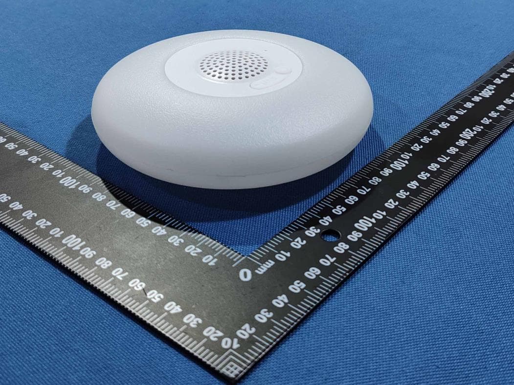 Floating LED Pool Speaker - FCC ID 2AO23-BTSP21 - Chug, Inc. (4)