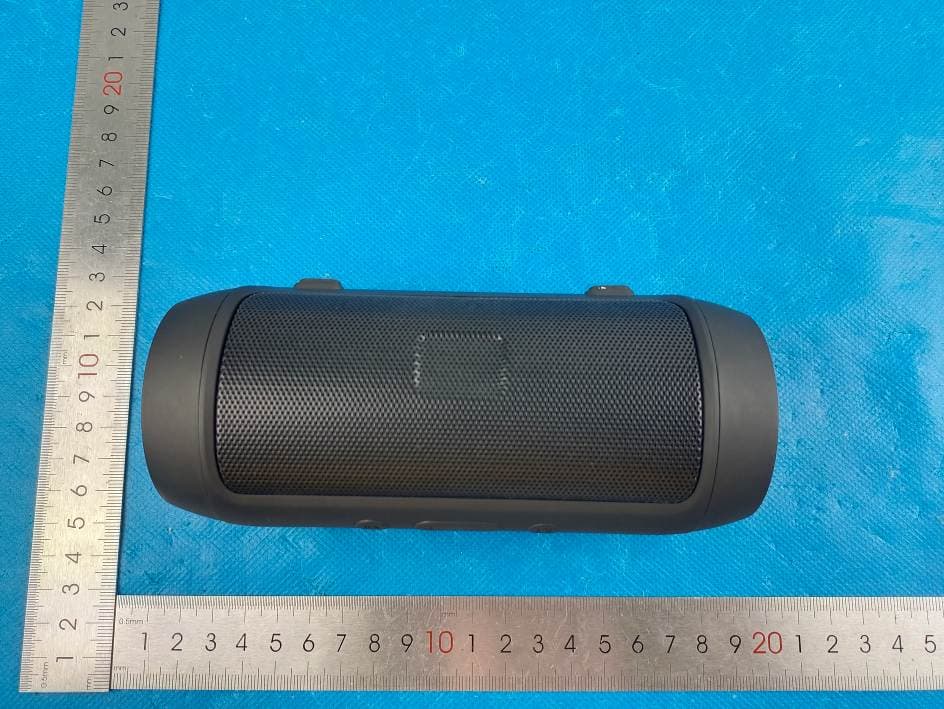 Wireless speaker - FCC ID 2AO23-GSBUN10 - Chug, Inc.