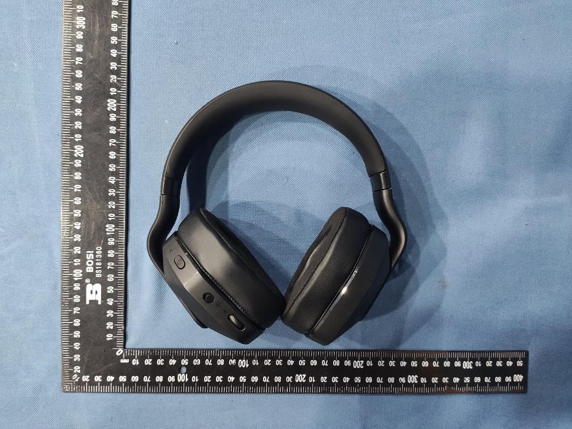 AX-1250 WIRELESS HEADSET - FCC ID 2AO23-GSHP57 - Chug, Inc. (5)