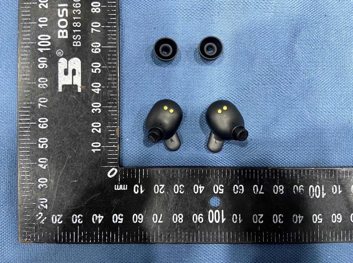TWS Active Noise Canceling Earbuds - FCC ID 2AO23-TWS09 - Chug, Inc. (2)