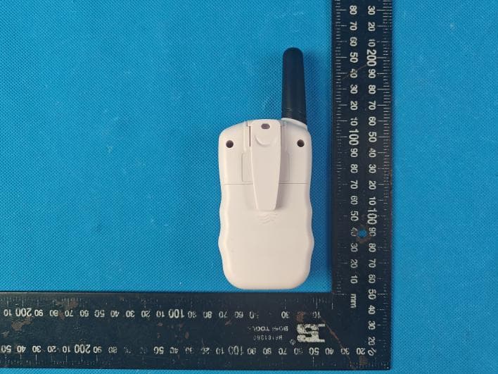 Walkie Talkie - FCC ID 2AO23-WT1 - Chug, Inc. (2)