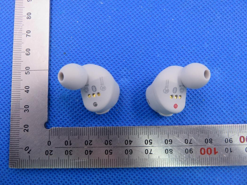 Bluetooth Earbuds - FCC ID 2AO2PSB-WS61 - SB C&S Corp.