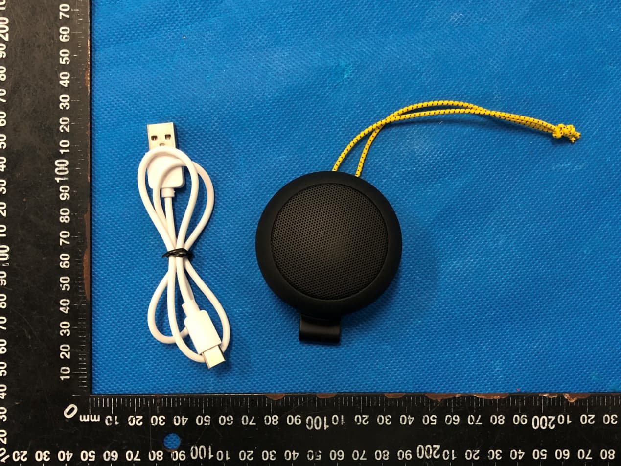 Audible GPS Personal speaker - FCC ID 2AO2U-TEAM8 - KERTEC LLC (2)