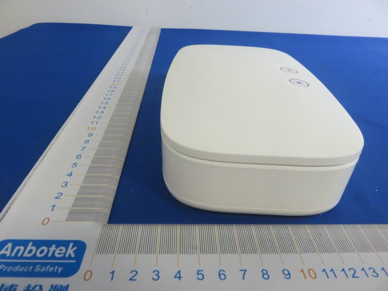 Wireless charger with sterilizing Box - FCC ID 2AO2V-HSU004 - Shenzhen Hongshanjie Technology Co., Ltd (3)