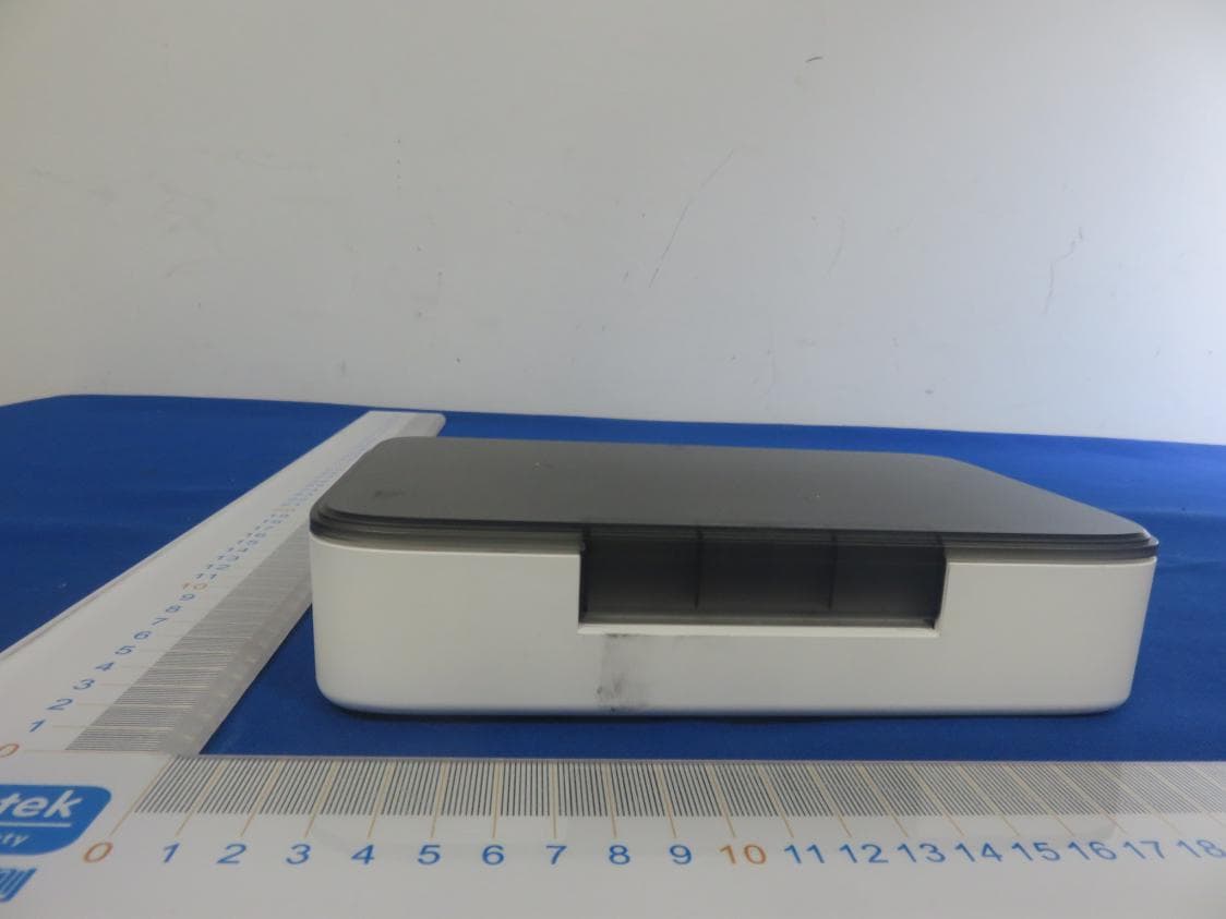 Wireless charger with sterilizing Box - FCC ID 2AO2V-HSU006 - Shenzhen Hongshanjie Technology Co., Ltd (3)