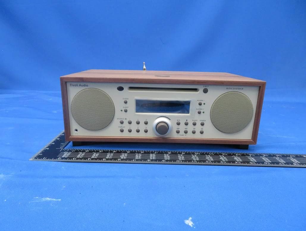AM/FM/Bluetooth HiFi Radio - FCC ID 2AO3C-MSYBT - Tivoli Audio, Inc.