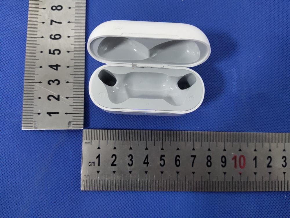 TrueWirelessStereoEarphone - FCC ID 2AO47-K025 - Shenzhen Kingstar Industrial Co., Ltd. (4)