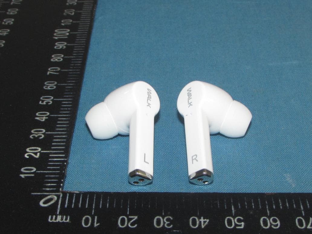 TWS earbuds - FCC ID 2AO47-W401 - Shenzhen Kingstar Industrial Co., Ltd. (5)
