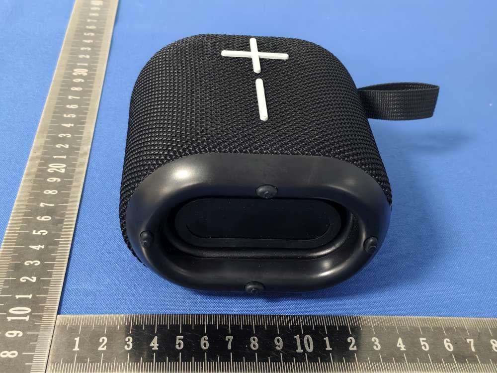 PORTABLE WIRELESS SPEAKER - FCC ID 2AO4P-G10 - Shenzhen Unionsun Technology Co.,Ltd (4)