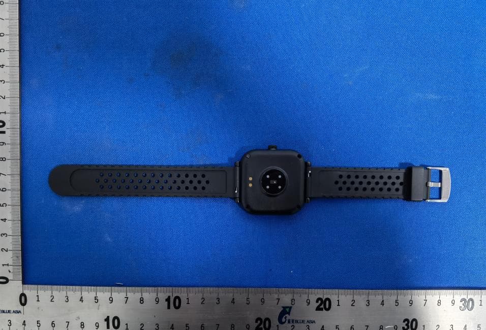 TRUE WIRELESS STEREO EARPHONES - FCC ID 2AO58-W35 - Shenzhen Berace Technology Co., Ltd. (4)