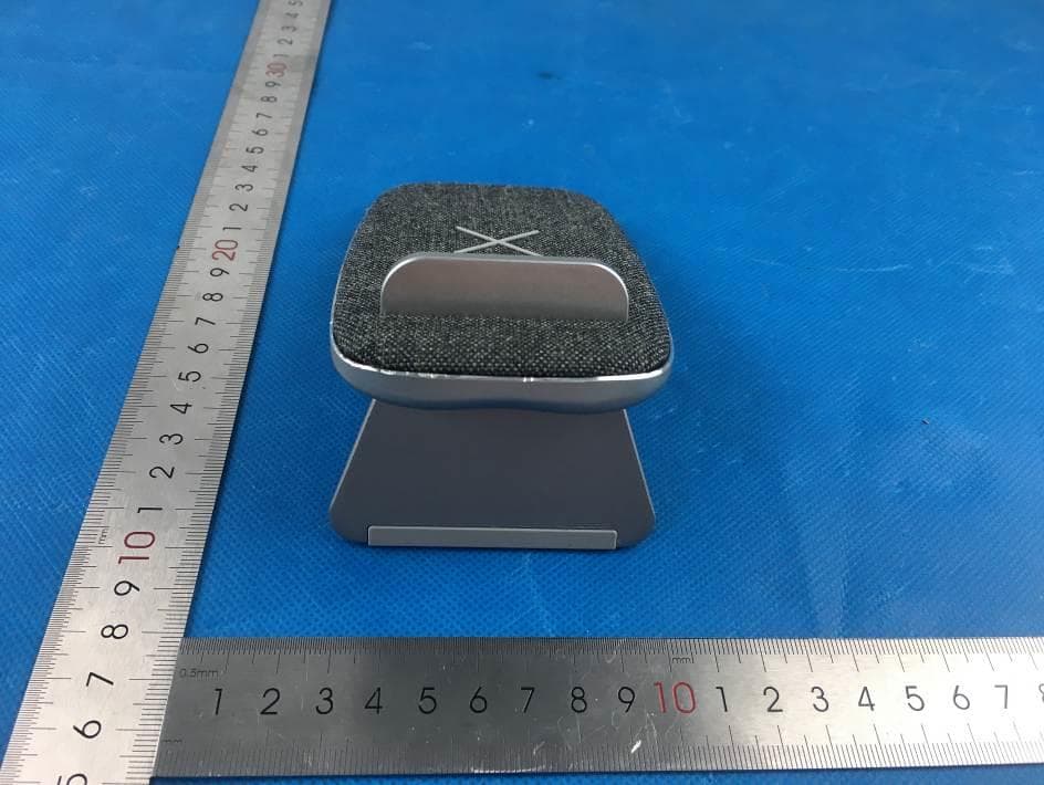 Stand Wireless Charger - FCC ID 2AO5W-CHARGEITSD - SACKit ApS (5)