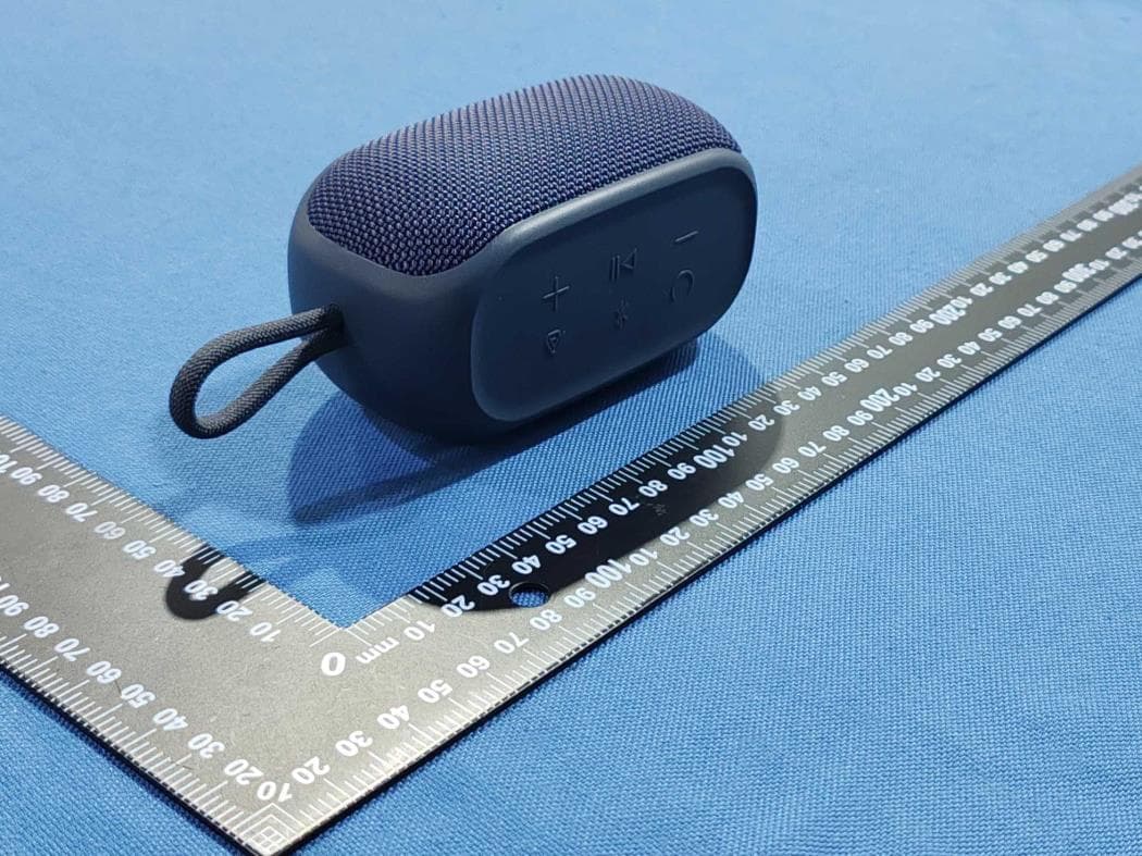 USB Speakerphone - FCC ID 2AO5X-BM1023A - GANZHOU DEHUIDA TECHNOLOGY CO., LTD. (4)