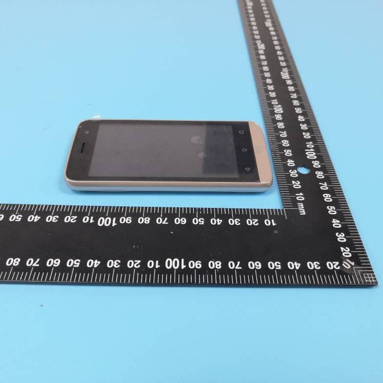 3G Smart Phone - FCC ID 2AO6ZK406 - Epik One America Corporation (5)