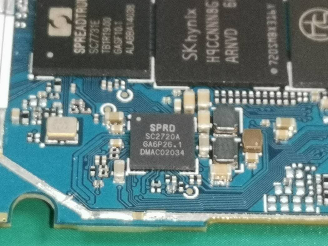 3G Smart Phone - FCC ID 2AO6ZK506 - Epik One America Corporation (4)