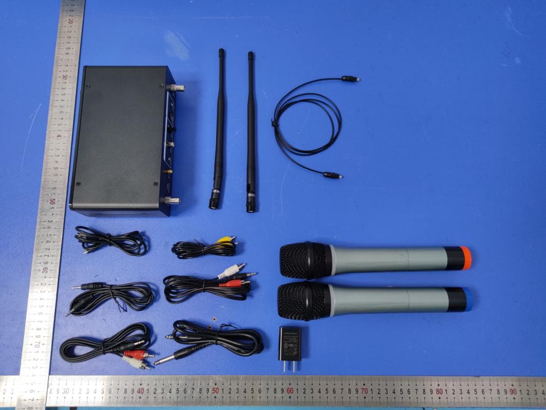 Wireless Microphone - FCC ID 2AO85-WXM15 - SHENZHEN JINGDU TECHNOLOGY CO.,LTD