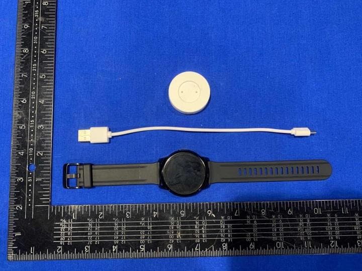 SMART WATCH - FCC ID 2AO94-C1 - MOKO TECHNOLOGY LIMITED (3)