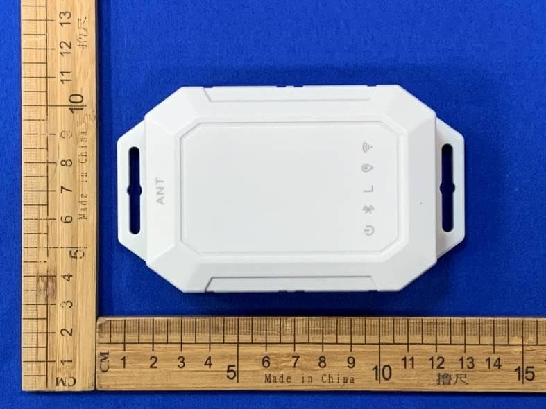 Smart Tracker - FCC ID 2AO94-LW001BGPRO - MOKO TECHNOLOGY LIMITED (4)