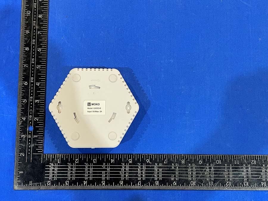 Bluetooth-LoRaWAN Gateway - FCC ID 2AO94-LW003 - MOKO TECHNOLOGY LIMITED (3)