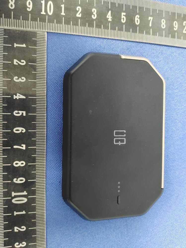 MAGSAFE COMPATIBLE WIRELESS CHARGER+STAND - FCC ID 2AOAF-741 - TYLT, inc. (2)