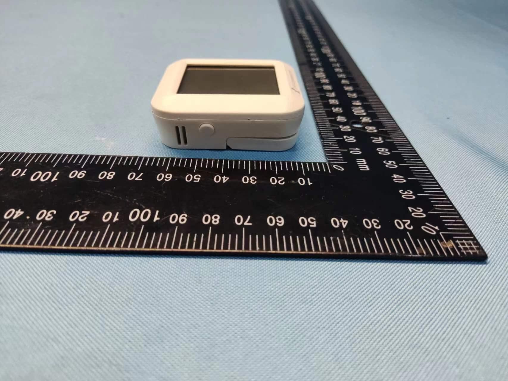 Temperature and Humidity Sensor - FCC ID 2AOCT-3RTHS24BZ - Third Reality, Inc. (4)