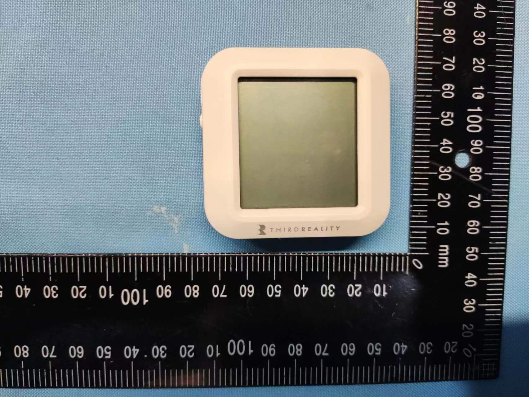 Temperature and Humidity Sensor - FCC ID 2AOCT-3RTHS24BZ - Third Reality, Inc. (2)