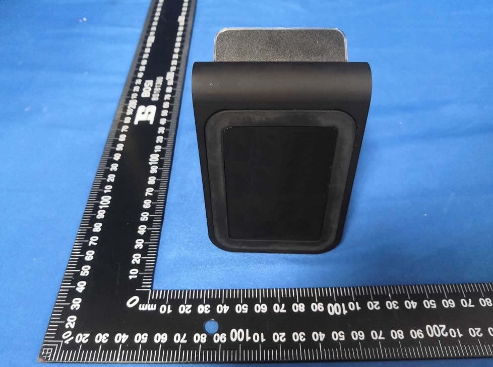 3-in-1 Wireless Charging Station - FCC ID 2AODN-T6 - CYSPO Technology (Shenzhen) Co., Ltd. (2)