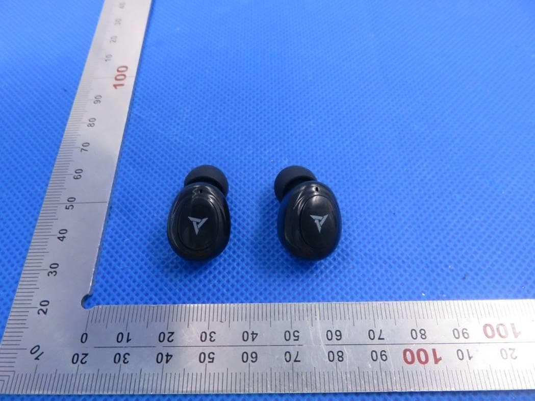 True wireless Bluetooth headset - FCC ID 2AOEC-T22 - Shenzhen Yanhuizhongchuang Electronics Co., Ltd (5)