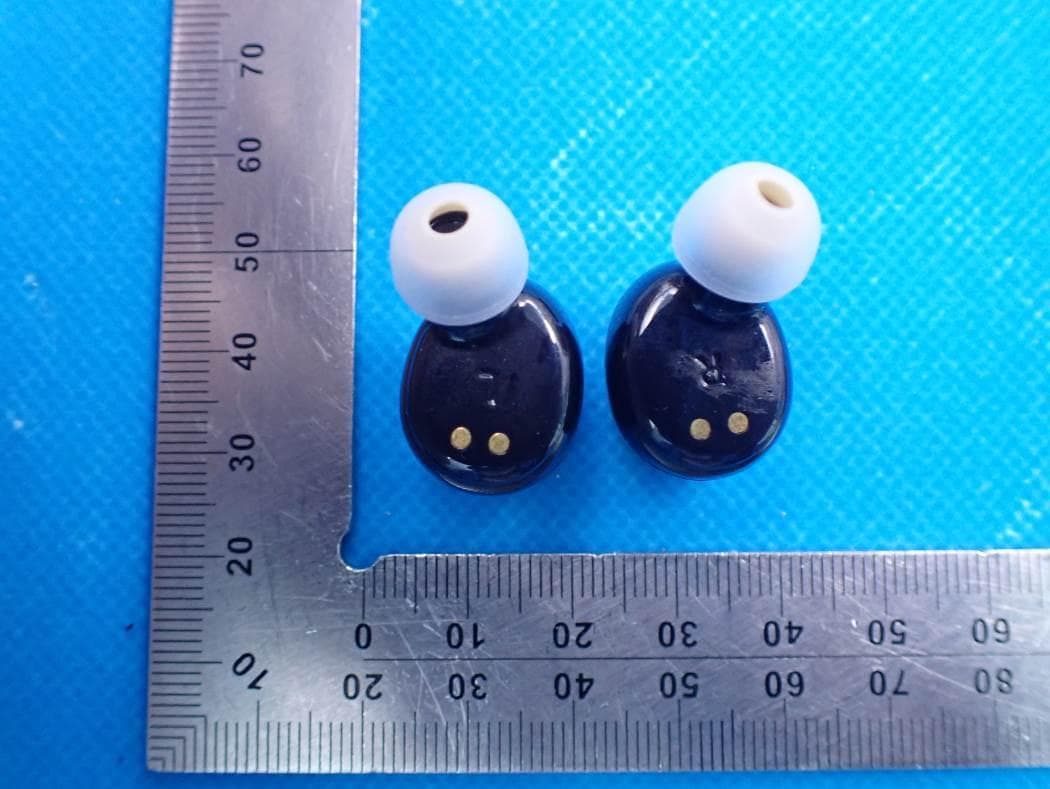 Bluetooth True Wireless Stereo Earbuds - FCC ID 2AOEC-T31 - Shenzhen Yanhuizhongchuang Electronics Co., Ltd (3)