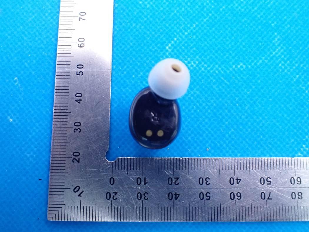 Bluetooth True Wireless Stereo Earbuds - FCC ID 2AOEC-T31 - Shenzhen Yanhuizhongchuang Electronics Co., Ltd