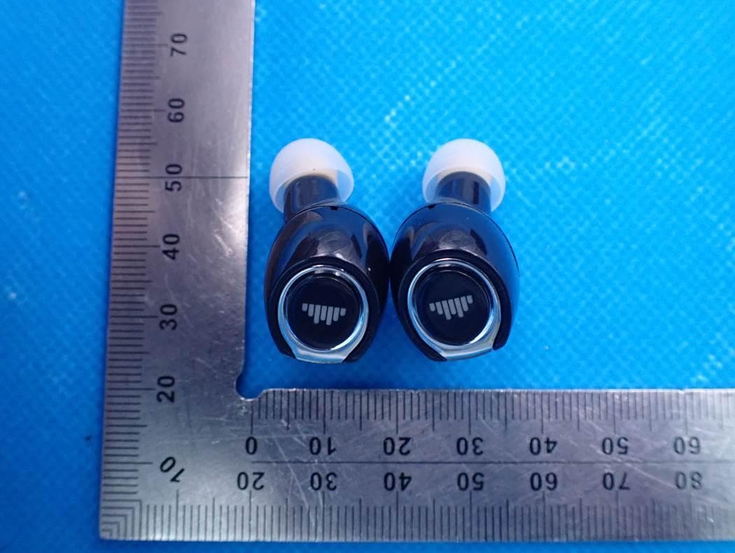 Bluetooth True Wireless Stereo Earbuds - FCC ID 2AOEC-T31 - Shenzhen Yanhuizhongchuang Electronics Co., Ltd (5)