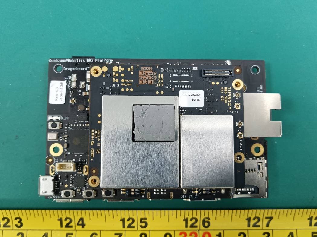 Robotics RB5 - FCC ID 2AOHH-TURBOXC865 - Thundercomm Technology Co., Ltd (2)